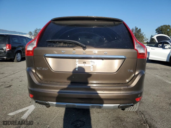 2015 Volvo XC60 T6 Drive-E with VIN YV449MDK7F2743663, listed as a Copart auction lot 81855204 with 87,346 mi miles and Salvage Title. Bid and sale history available at carsss.com. Image 6.