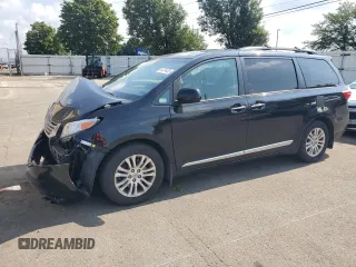 2017 Toyota Sienna XLE Auto Access Seat с VIN 5TDYZ3DC9HS818253, выставлен на аукционе Copart как лот 64374435 с пробегом 156 178 миль миль и Списание • Salvage title. История ставок и продаж доступна на DreamBid. Изображение 1.
