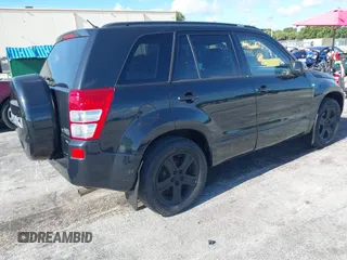 2006 Suzuki Grand Vitara Luxury z VIN JS3TD947664104590, wystawiony jako IAAI lot #42798282 z przebiegiem 146 725 mil mil oraz . Historia ofert i sprzedaży dostępna na DreamBid. Obrazek 4.