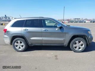 2013 Jeep Grand Cherokee Limited with VIN 1C4RJFBG1DC616179, listed as a IAAI auction lot 41853911 with 138,800 mi miles. Bid and sale history available at carsss.com. Image 13.