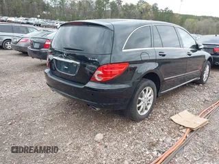 2007 Mercedes-Benz R-Class 3.5L with VIN 4JGCB65E27A041034, listed as a IAAI auction lot 41832205 with 194,517 mi miles. Bid and sale history available at carsss.com. Image 4.