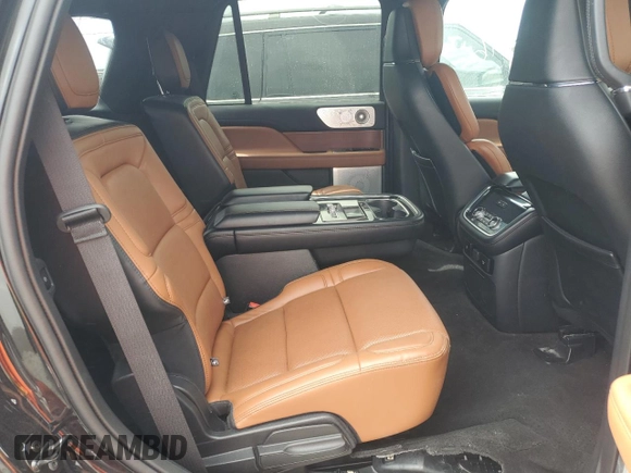 2020 Lincoln Navigator Reserve z VIN 5LMJJ2LT5LEL03276, wystawiony jako Copart lot #76548834 z przebiegiem 23 646 mil mil oraz Nie do naprawy • Non repairable. Historia ofert i sprzedaży dostępna na DreamBid. Obrazek 11.