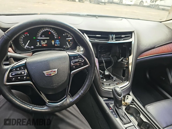2018 Cadillac CTS Luxury AWD with VIN 1G6AX5SS8J0142886, listed as a Copart auction lot 82470394 with 139,214 mi miles and Clean Title. Bid and sale history available at DreamBid. Image 9.