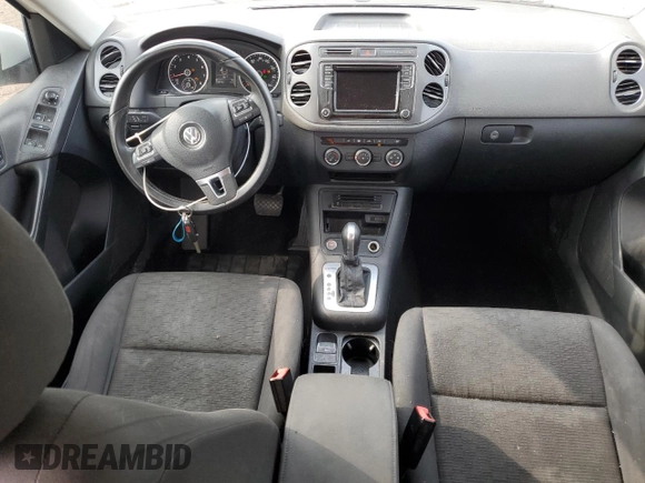 2018 Volkswagen Tiguan with VIN WVGBV7AX9JK000577, listed as a Copart auction lot 55118265 with 159,763 mi miles and Clean Title. Bid and sale history available at DreamBid. Image 8.