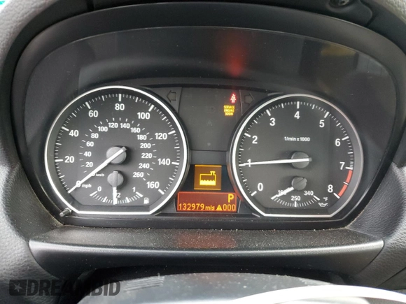 2008 BMW 1 Series 135i z VIN WBAUN93518VF56573, wystawiony jako Copart lot #85492504 z przebiegiem 132 979 mil mil oraz Szkoda całkowita • Salvage title. Historia ofert i sprzedaży dostępna na DreamBid. Obrazek 9.