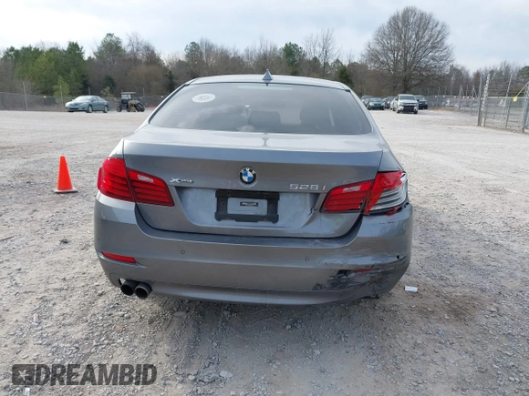2014 BMW 5 Series 528i xDrive with VIN WBA5A7C58ED617016, listed as a IAAI auction lot 41696157 with 184,365 mi miles and . Bid and sale history available at DreamBid. Image 16.