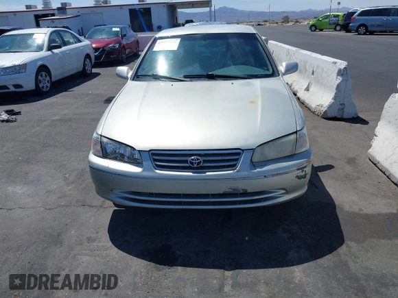 2001 Toyota Camry CE with VIN 4T1BG22K91U042316, listed as a IAAI auction lot 42060446 with 179,630 mi miles. Bid and sale history available at carsss.com. Image 6.