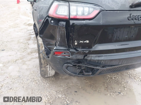 2020 Jeep Cherokee Latitude with VIN 1C4PJMCX9LD584410, listed as a IAAI auction lot 41710754 with 73,325 mi miles. Bid and sale history available at carsss.com. Image 17.