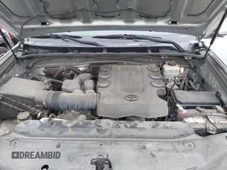 2011 Toyota 4Runner SR5 with VIN JTEZU5JRXB5016696, listed as a IAAI auction lot 42469508 with 237,543 mi miles and . Bid and sale history available at DreamBid. Image 10.