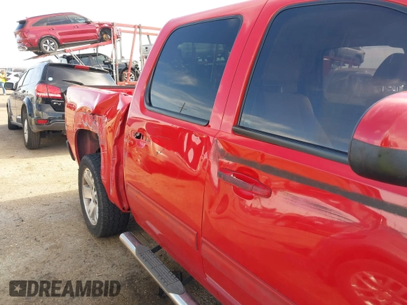 2008 GMC Sierra 1500 SLE1 z VIN 3GTEC13J08G108486, wystawiony jako IAAI lot #42064018 z przebiegiem 197 044 mil mil oraz . Historia ofert i sprzedaży dostępna na DreamBid. Obrazek 18.
