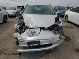 2015 Nissan LEAF SV with VIN 1N4AZ0CP8FC313460, listed as a Copart auction lot 51716765 with 90,163 mi miles and Salvage Title. Bid and sale history available at carsss.com. Image 5.