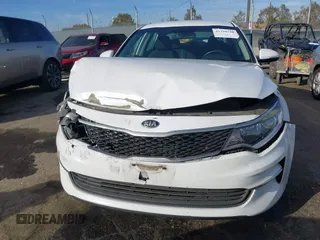 2016 Kia Optima LX Turbo with VIN 5XXGT4L15GG022697, listed as a IAAI auction lot 41410728 with 72,628 mi miles. Bid and sale history available at carsss.com. Image 6.
