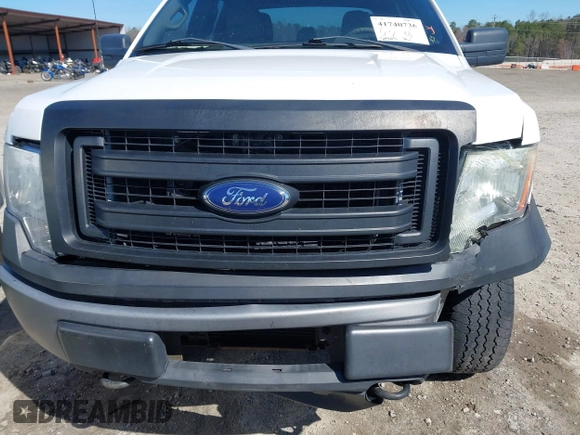 2013 Ford F-150 XL with VIN 1FTFW1ET7DKF33281, listed as a IAAI auction lot 41740736 with 205,677 mi miles. Bid and sale history available at carsss.com. Image 18.