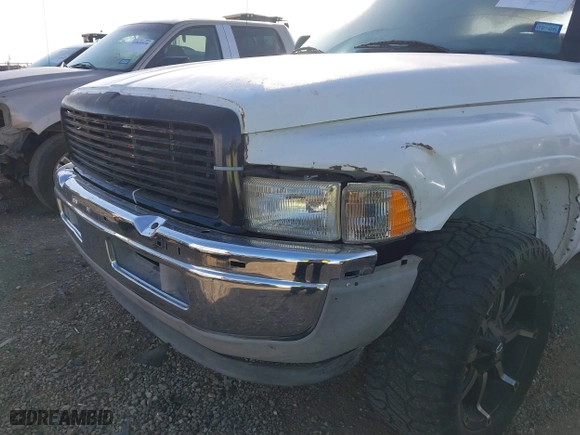 1999 Dodge Ram 1500 with VIN 3B7HC13Z8XG100234, listed as a IAAI auction lot 41794002 with 181,758 mi miles. Bid and sale history available at carsss.com. Image 13.