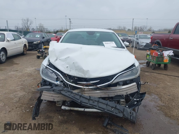 2015 Chrysler 200 Limited с VIN 1C3CCCABXFN588950, выставлен на аукционе IAAI как лот 42014371 с пробегом 152 928 миль миль и . История ставок и продаж доступна на DreamBid. Изображение 13.