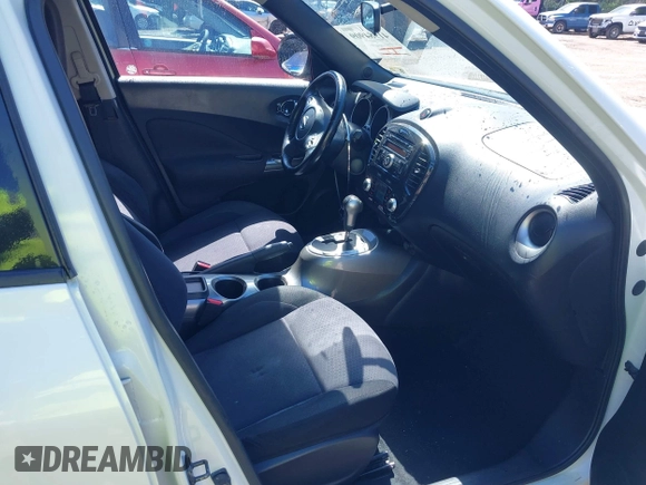 2012 Nissan Juke SL with VIN JN8AF5MR5CT102006, listed as a IAAI auction lot 41984909 with 112,447 mi miles. Bid and sale history available at carsss.com. Image 5.