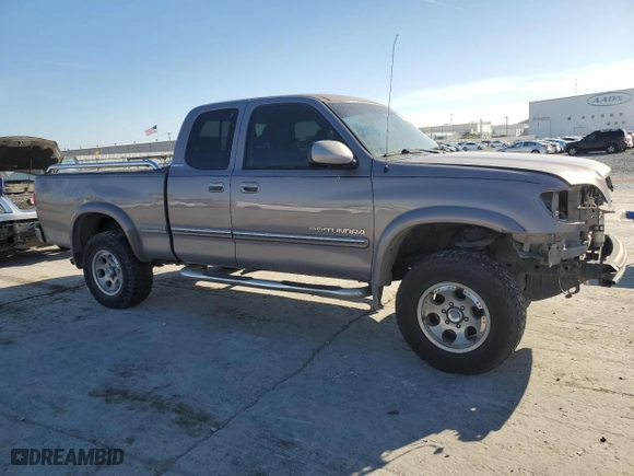 2000 Toyota Tundra Limited with VIN 5TBBT4816YS098831, listed as a Copart auction lot 85036214 with 290,387 mi miles and Salvage Title. Bid and sale history available at carsss.com. Image 4.