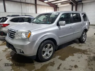 2012 Honda Pilot EX-L with VIN 5FNYF4H57CB041532, listed as a Copart auction lot 50322435 with 117,709 mi miles and Salvage Title. Bid and sale history available at carsss.com. Image 1.