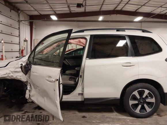 2017 Subaru Forester Limited with VIN JF2SJARCXHH511108, listed as a IAAI auction lot 41827539 with 162,812 mi miles. Bid and sale history available at carsss.com. Image 14.