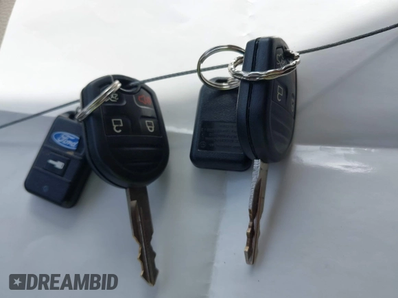 2014 Ford Expedition Max Limited с VIN 1FMJK2A51EEF35932, выставлен на аукционе IAAI как лот 42170980 с пробегом 179 843 миль миль и . История ставок и продаж доступна на DreamBid. Изображение 11.