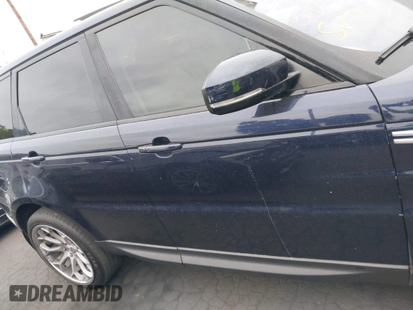 2016 Land Rover Range Rover Sport HSE с VIN SALWR2VF2GA651068, выставлен на аукционе IAAI как лот 42302610 с пробегом 98 782 миль миль и . История ставок и продаж доступна на DreamBid. Изображение 14.