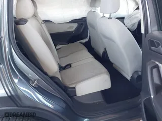 2018 Volkswagen Tiguan S with VIN 3VV1B7AX6JM024225, listed as a IAAI auction lot 41751253 with 53,317 mi miles. Bid and sale history available at carsss.com. Image 8.