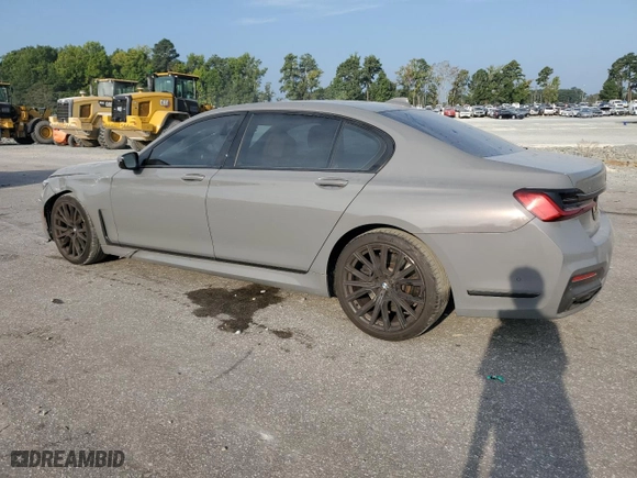 2020 BMW 7 Series 740i xDrive with VIN WBA7T4C02LGF97205, listed as a Copart auction lot 69569084 with 0 mi miles and Salvage Title. Bid and sale history available at carsss.com. Image 2.