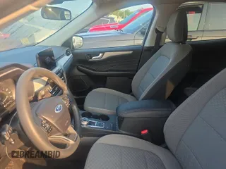 2021 Ford Escape SE Hybrid z VIN 1FMCU0BZ3MUA54870, wystawiony jako IAAI lot #42510106 z przebiegiem 36 098 mil mil oraz . Historia ofert i sprzedaży dostępna na DreamBid. Obrazek 4.