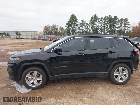 2022 Jeep Compass Latitude with VIN 3C4NJCBB4NT198353, listed as a IAAI auction lot 41048123 with 44,771 mi miles and . Bid and sale history available at carsss.com. Image 15.
