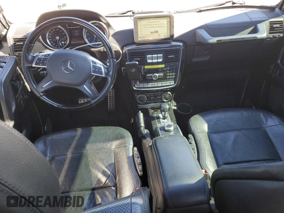2015 Mercedes-Benz G 550 z VIN WDCYC3HF0FX231513, wystawiony jako Copart lot #89248825 z przebiegiem 150 418 mil mil oraz Szkoda całkowita • Salvage title. Historia ofert i sprzedaży dostępna na DreamBid. Obrazek 8.