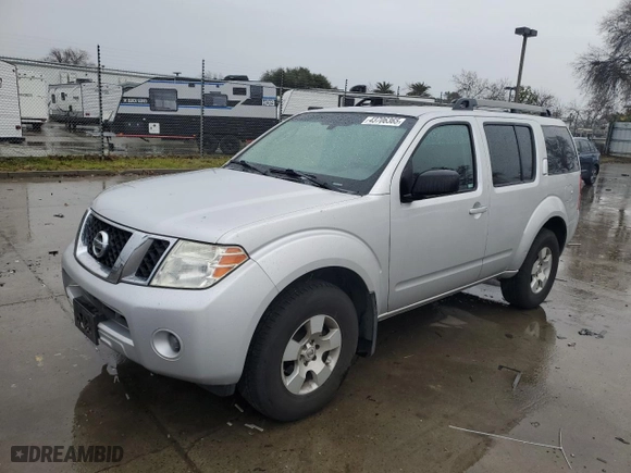 2012 Nissan Pathfinder LE with VIN 5N1AR1NN9CC602821, listed as a Copart auction lot 43706365 with 153,538 mi miles and Salvage Title. Bid and sale history available at carsss.com. Image 1.