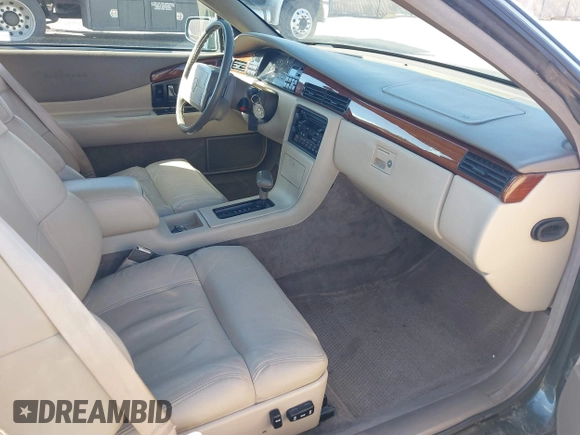 1993 Cadillac Eldorado ESC z VIN 1G6EL12Y4PU609197, wystawiony jako IAAI lot #41902066 z przebiegiem 96 251 mil mil oraz . Historia ofert i sprzedaży dostępna na DreamBid. Obrazek 5.