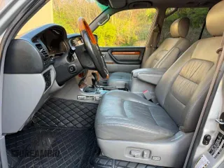 2006 Lexus LX 470 with VIN JTJHT00W664012277, listed as a Copart auction lot 52622595 with 255,183 mi miles and Clean Title. Bid and sale history available at DreamBid. Image 5.