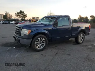 2011 Ford F-150 XL с VIN 1FTMF1EM2BFA42073, выставлен на аукционе Copart как лот 85560044 с пробегом Не указан миль и Списание • Salvage title. История ставок и продаж доступна на DreamBid. Изображение 1.
