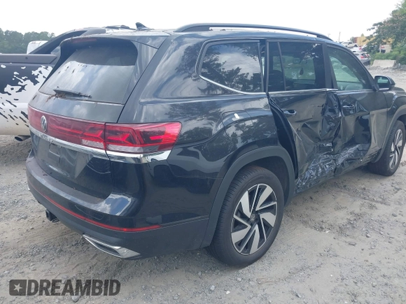 2025 Volkswagen Atlas SE with VIN 1V2WR2CA8SC532788, listed as a IAAI auction lot 42622254 with 5,967 mi miles and . Bid and sale history available at DreamBid. Image 4.