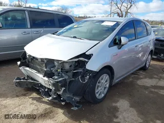 2015 Toyota Prius v Two with VIN JTDZN3EU2FJ037348, listed as a IAAI auction lot 41225188 with 147,822 mi miles. Bid and sale history available at carsss.com. Image 18.