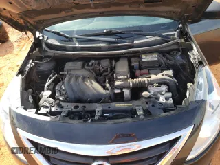 2018 Nissan Versa SV z VIN 3N1CN7AP3JL814489, wystawiony jako Copart lot #49841815 z przebiegiem 180 124 mil mil oraz Szkoda całkowita • Salvage title. Historia ofert i sprzedaży dostępna na DreamBid. Obrazek 11.