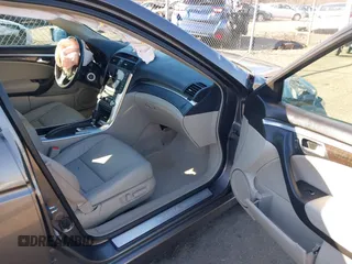 2008 Acura TL z VIN 19UUA66298A038165, wystawiony jako IAAI lot #40986381 z przebiegiem Nie podano mil oraz . Historia ofert i sprzedaży dostępna na DreamBid. Obrazek 5.