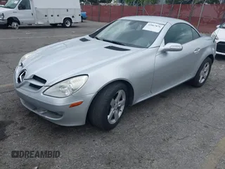 2006 Mercedes-Benz SLK 280 z VIN WDBWK54F26F130107, wystawiony jako IAAI lot #42067876 z przebiegiem 167 518 mil mil oraz . Historia ofert i sprzedaży dostępna na DreamBid. Obrazek 2.