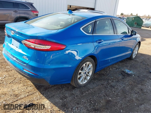 2019 Ford Fusion SEL with VIN 3FA6P0MU3KR167335, listed as a IAAI auction lot 41770746 with 80,462 mi miles and . Bid and sale history available at DreamBid. Image 4.