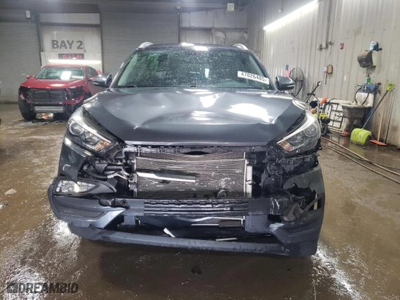 2017 Hyundai Tucson SE with VIN KM8J3CA49HU428387, listed as a Copart auction lot 47026485 with 33,279 mi miles and Salvage Title. Bid and sale history available at carsss.com. Image 5.