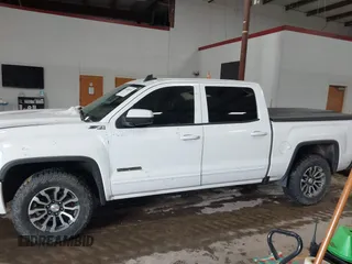 2017 GMC Sierra 1500 SLE z VIN 3GTU2MEC4HG374723, wystawiony jako IAAI lot #41400381 z przebiegiem 141 896 mil mil oraz . Historia ofert i sprzedaży dostępna na DreamBid. Obrazek 14.