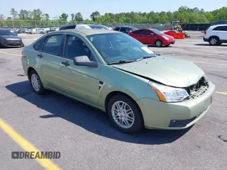 2008 Ford Focus SE with VIN 1FAHP35N98W252459, listed as a IAAI auction lot 42020107 with 173,210 mi miles. Bid and sale history available at carsss.com. Image 1.