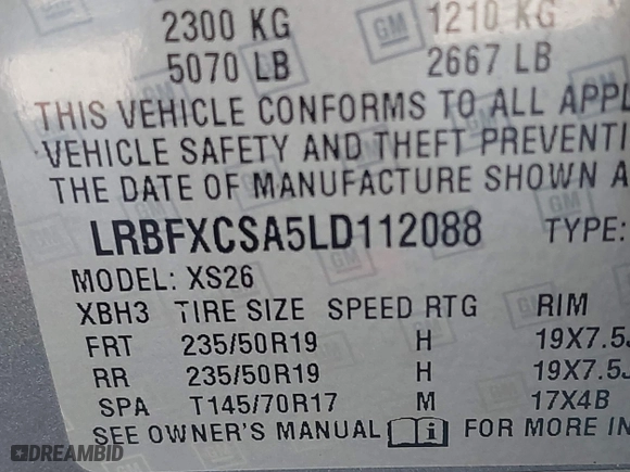 2020 Buick Envision Essence with VIN LRBFXCSA5LD112088, listed as a IAAI auction lot 41208726 with 18,371 mi miles. Bid and sale history available at carsss.com. Image 9.