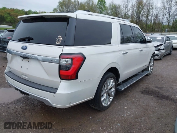 2019 Ford Expedition Max Platinum z VIN 1FMJK1MTXKEA29161, wystawiony jako IAAI lot #41963681 z przebiegiem 122 561 mil mil oraz . Historia ofert i sprzedaży dostępna na DreamBid. Obrazek 4.