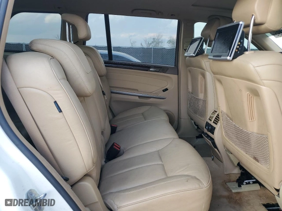 2011 Mercedes-Benz GL-Class GL 550 with VIN 4JGBF8GE4BA649624, listed as a Copart auction lot 45189495 with 92,787 mi miles and Salvage Title. Bid and sale history available at carsss.com. Image 11.