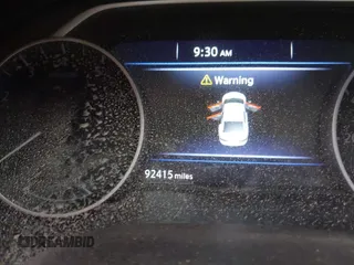 2019 Nissan Maxima Platinum z VIN 1N4AA6AV6KC363764, wystawiony jako IAAI lot #41506203 z przebiegiem 92 415 mil mil oraz . Historia ofert i sprzedaży dostępna na DreamBid. Obrazek 7.
