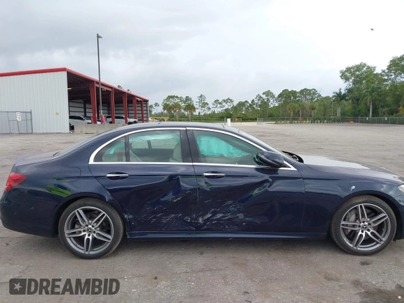 2018 Mercedes-Benz E-Class E 300 with VIN WDDZF4JB9JA446243, listed as a IAAI auction lot 41990687 with 16,961 mi miles. Bid and sale history available at carsss.com. Image 6.