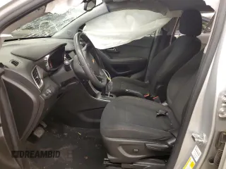 2020 Chevrolet Trax LS z VIN KL7CJKSBXLB029659, wystawiony jako Copart lot #48119455 z przebiegiem 57 322 mil mil oraz Szkoda całkowita • Salvage title. Historia ofert i sprzedaży dostępna na DreamBid. Obrazek 13.
