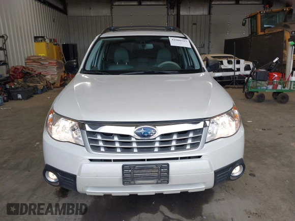 2012 Subaru Forester 2.5X with VIN JF2SHABC0CH461107, listed as a IAAI auction lot 42000513 with 70,598 mi miles. Bid and sale history available at carsss.com. Image 12.